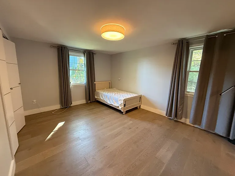 25 Berkshire Dr — Photo 23
