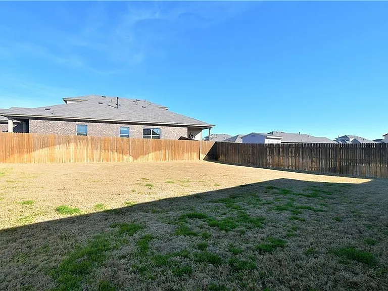 2812 Bridekirk Dr — Photo 27