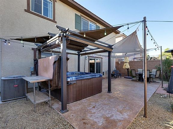 5th image of 10610 Axis Mountain Ct