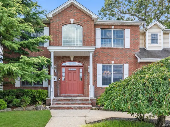 1674 Birch Drive, Merrick, NY 11566