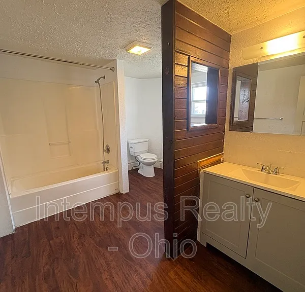 356 Rankin St — Photo 13