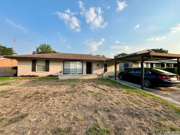 106 meadow glade, San Antonio, TX 78227