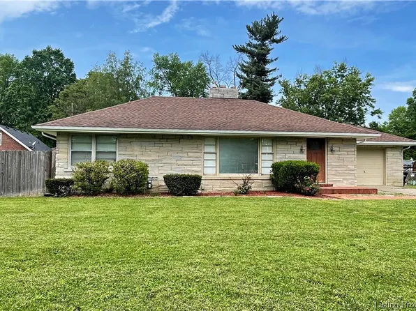 22 Beechwood Road, Jeffersonville, IN 47130