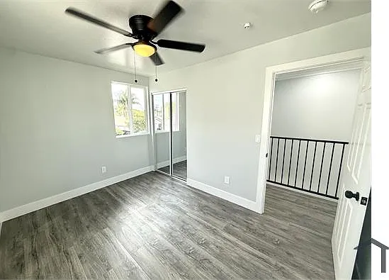 10919 Anzac Ave — Photo 11