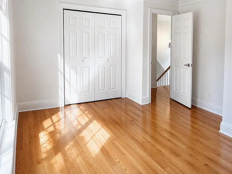 3rd double bedroom 2nd floor