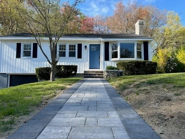 5 Carter Rd, Wilmington, MA 01887