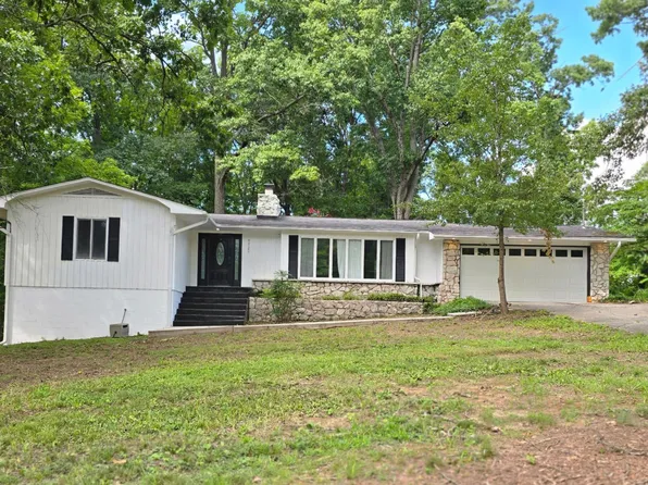 9721 Asheville Hwy, Strawberry Plains, TN 37871