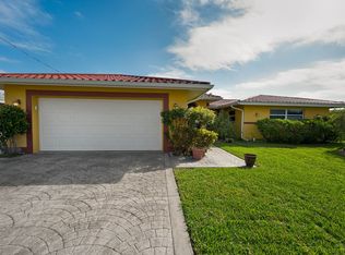 5321 Cocoa Ct, Cape Coral, FL 33904