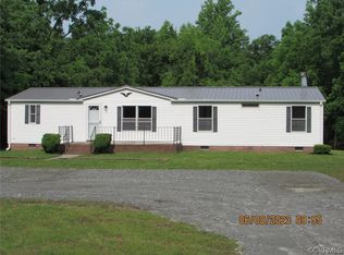 3498 Old Shore Rd, Blackstone, VA 23824