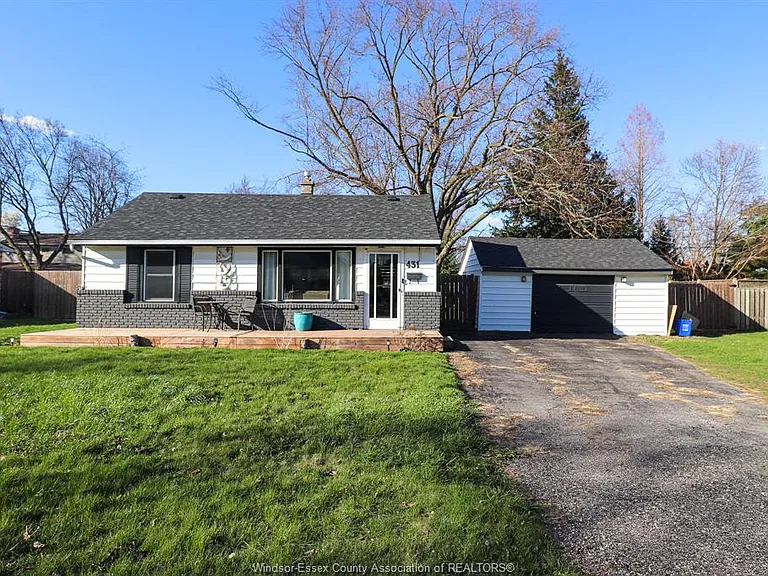 431 Maple Ave — Photo 4