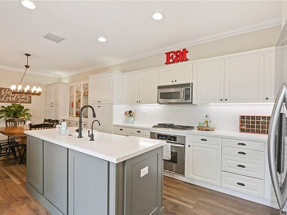 5th image of 65 Orange Blossom Cir