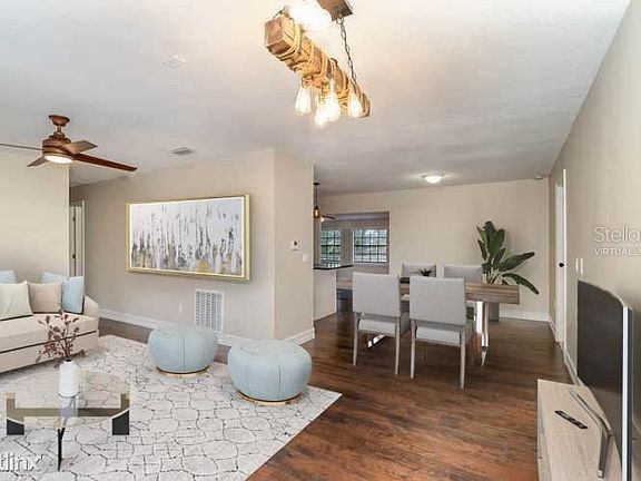 2nd image of 1911 Pecan Dr
