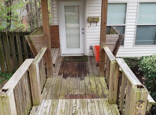 357 Kenilworth Rd, Louisville, KY 40206