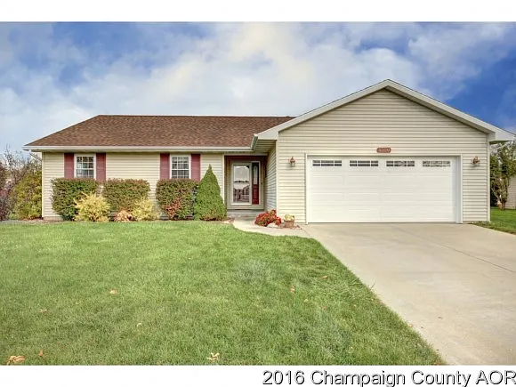 1500 E Grand Ave photo 1