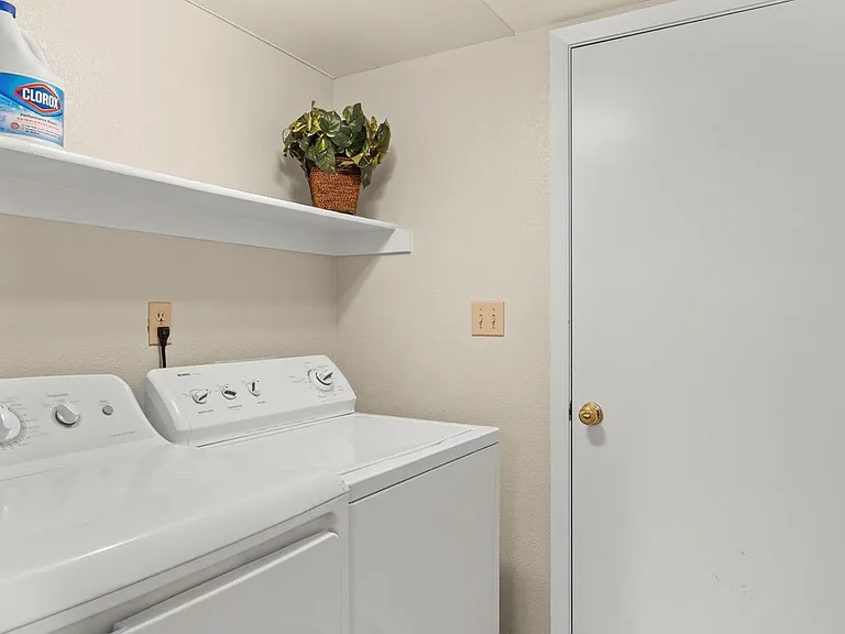 Laundry Room Cabinet