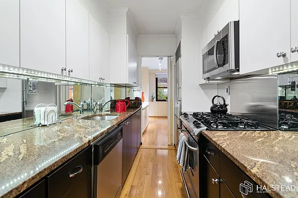 Sold by Brown Harris Stevens | media 13