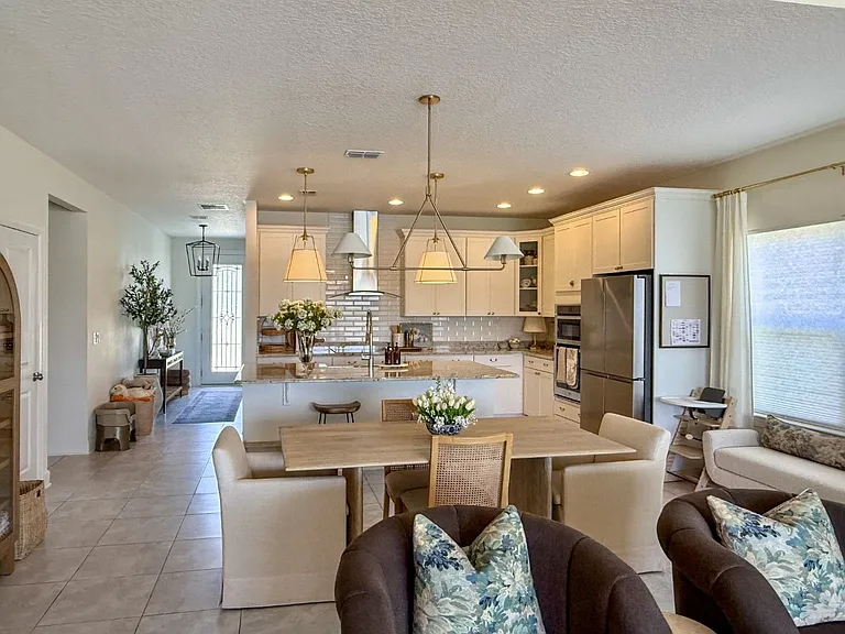 671 Charter Oaks Blvd — Photo 30