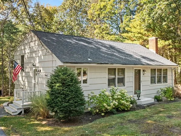 14 Randall St, North Easton, MA 02356