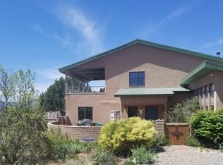 76 Arroyo Coyote Rd, Santa Fe, NM 87508