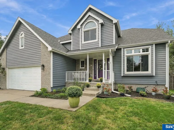 6811 S 33rd St, Lincoln, NE 68516