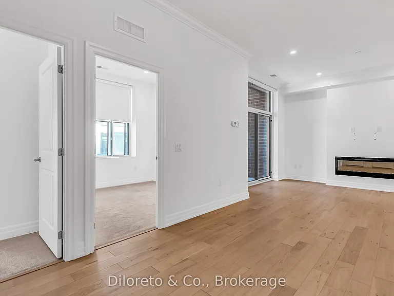 1880 Gordon St #214 — Photo 17