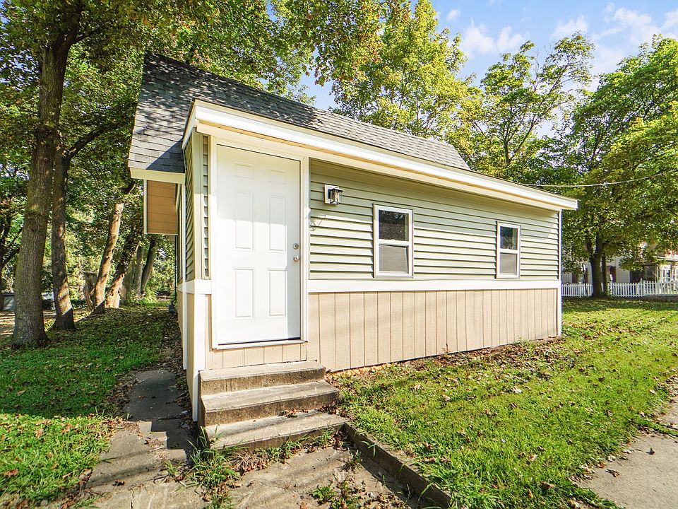 1st image of 191 Floral Ave