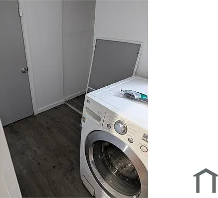 2411 N Hollywood St — Photo 6