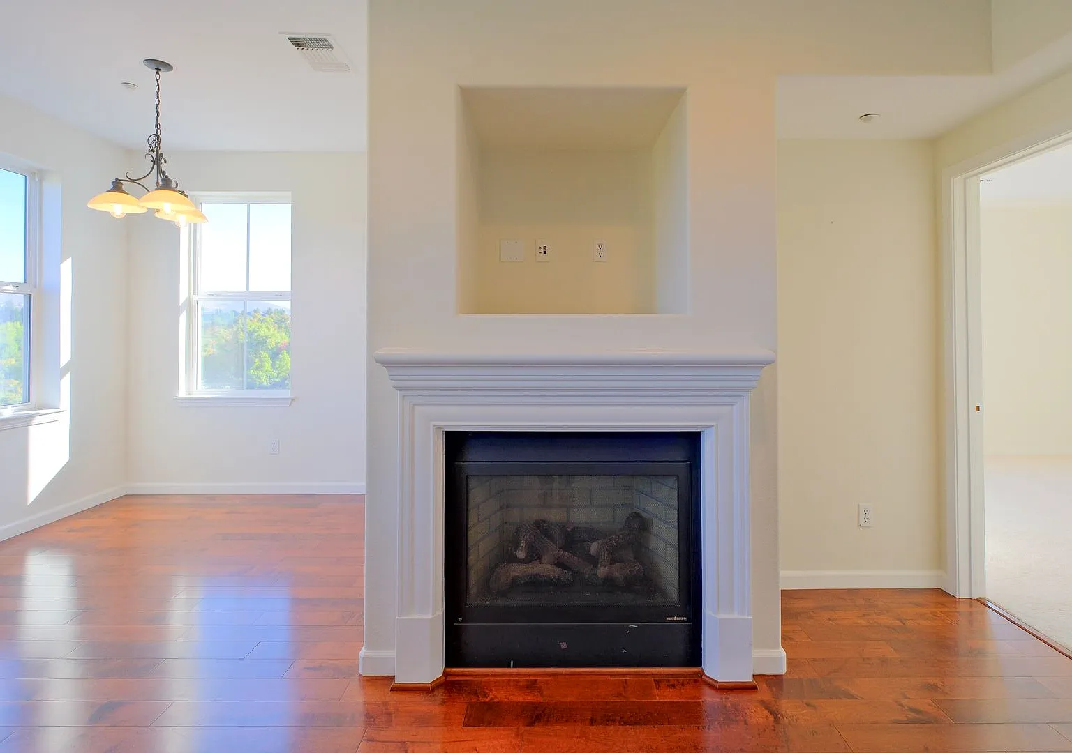 3420 Finnian Way — Photo 3