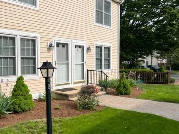54 Rope Ferry Road #E85, Waterford, CT 06385