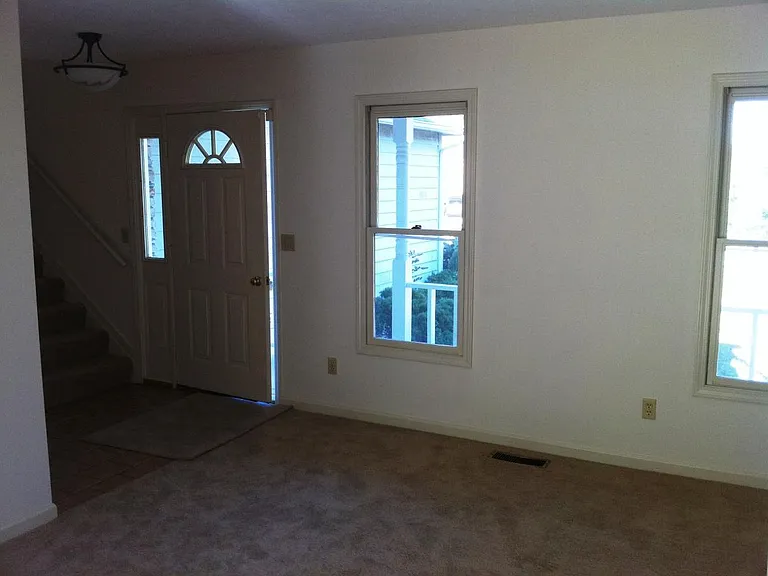 Living Room To Entry