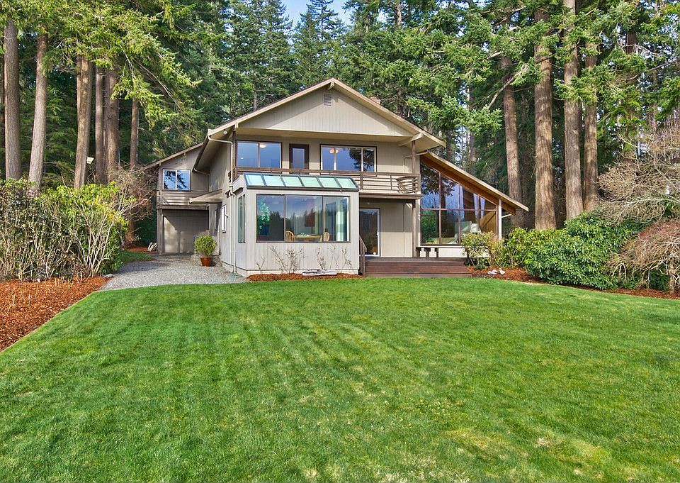 Large Level Yard