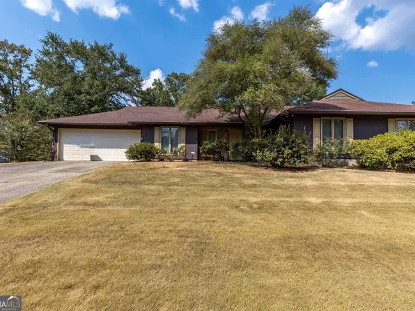 2 Nightwind Ct, Columbus, GA 31909