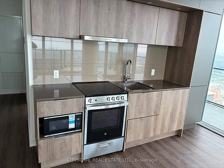 448 Burnhamthorpe Rd W #6408 — Photo 7