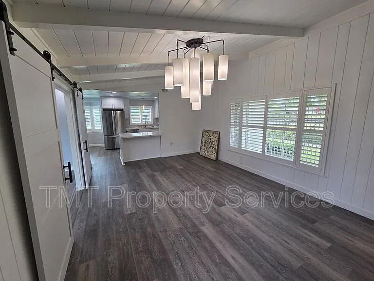 9 W Robinhood Dr — Photo 82
