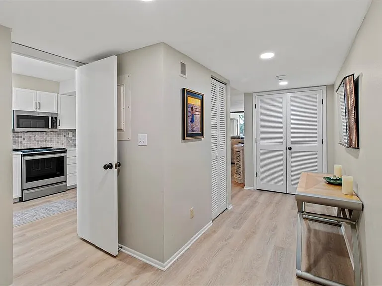 519 Bayport Way #519 — Photo 9