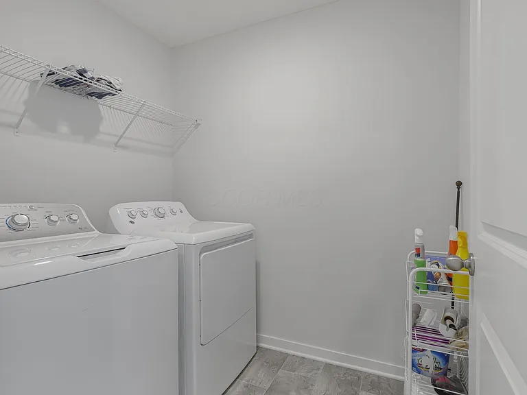 758 Leslie Dr — Photo 37