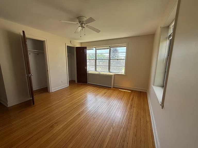 579 Center St #B5 — Photo 12