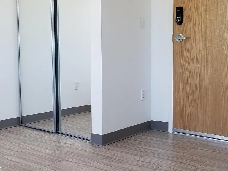 4532 20th Ave NE #201 — Photo 15