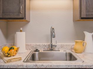 Devonshire Manor, Beaverton, OR 97078
