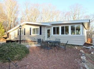 251 Groundhog Hill Rd, Hillsville, VA 24343