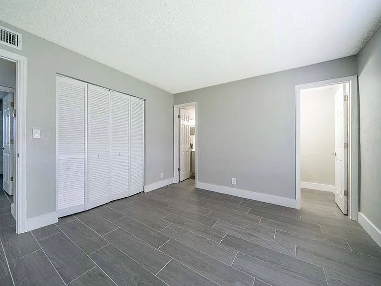 Piper Village West — Photo 9