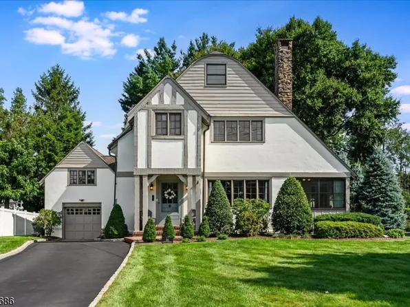 251 Tuttle Pkwy, Westfield Town, NJ 07090