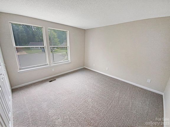 5th image of 5807 Sunset Chase Ln