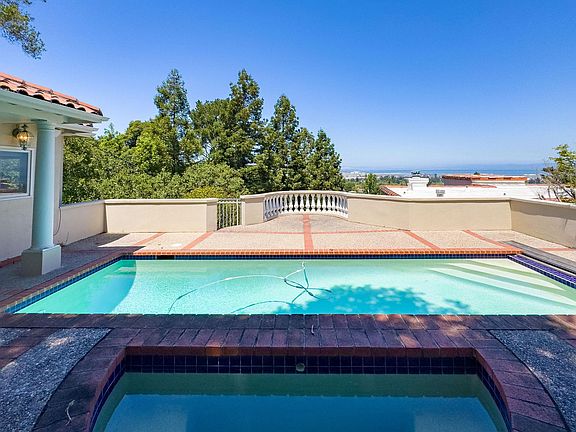 Pool & spa