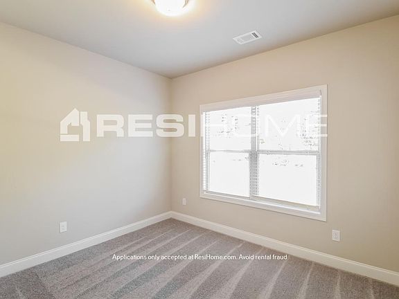 4th image of 3684 Blue Jasmine Ln