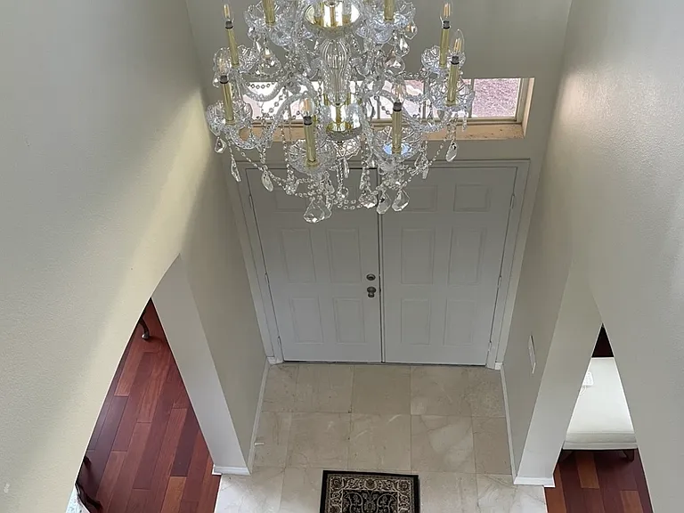 entrance chandelier