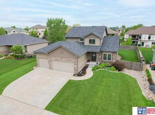 6515 Granite Ridge Ct, Lincoln, NE 68526