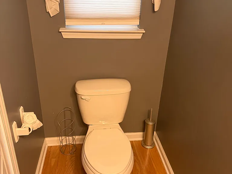 2047 Chilhowee Dr — Photo 9