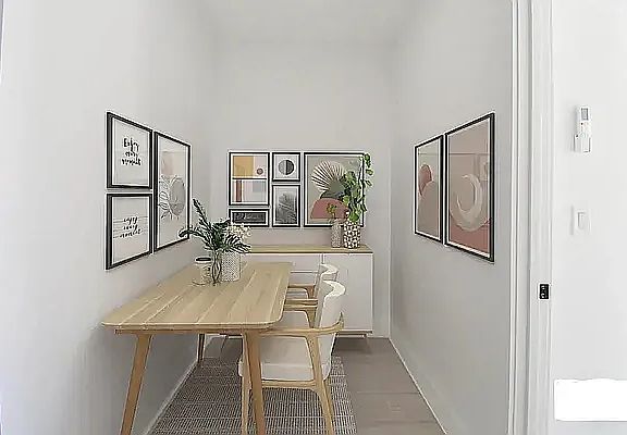 3rd image of 1483 Jefferson Ave #8