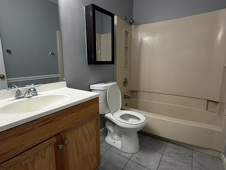 27W106 Cooley Ave — Photo 15